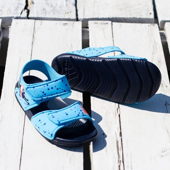 Adidas kids summer sandals - Picture 1 of 4